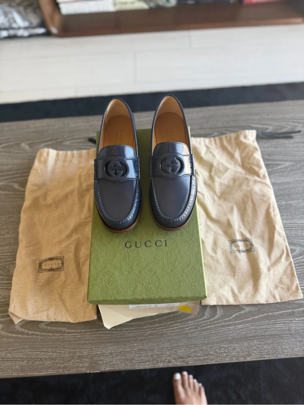 Gucci elegant blue